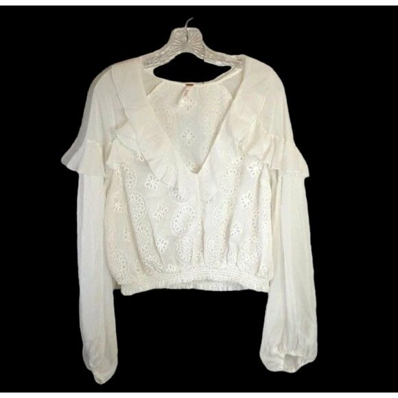 Free People Flowy Crop Semi Sheer Ruffle Eyelet Blouse S White - Picture 3 of 12